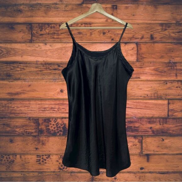 Vintage Gilligan & O'Malley Black Satin Nightgown XL - Picture 2 of 5